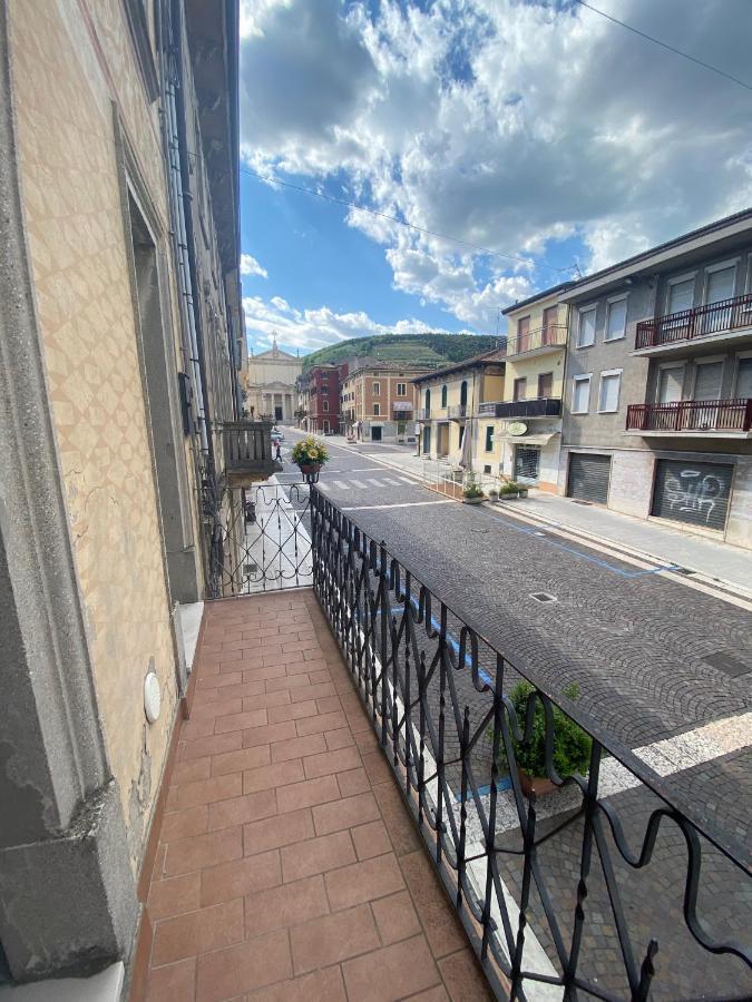 Casa Cuore - Love Pets - Fronte Ospedale Sacro Cuore Negrar Exterior photo
